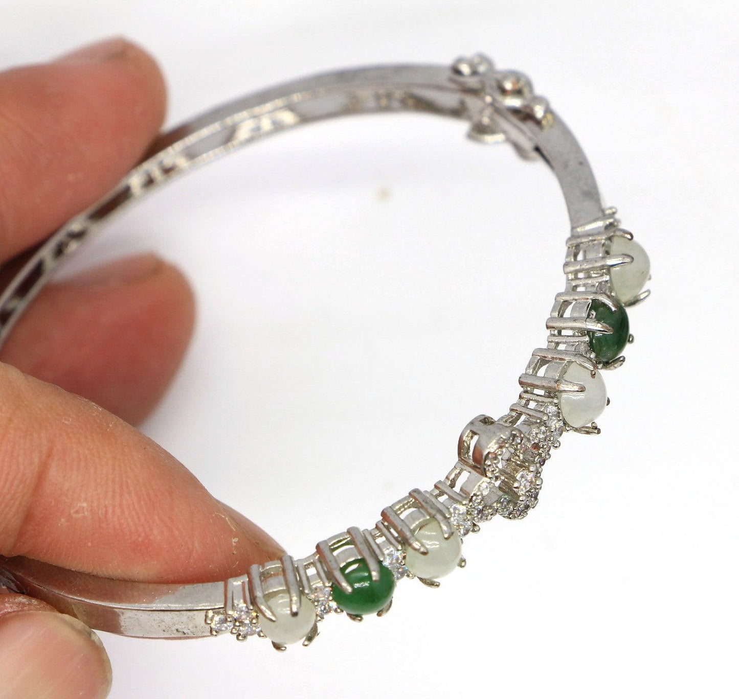 Type A Certified Jadeite Jade Metal Bangle - Jade-collector.com