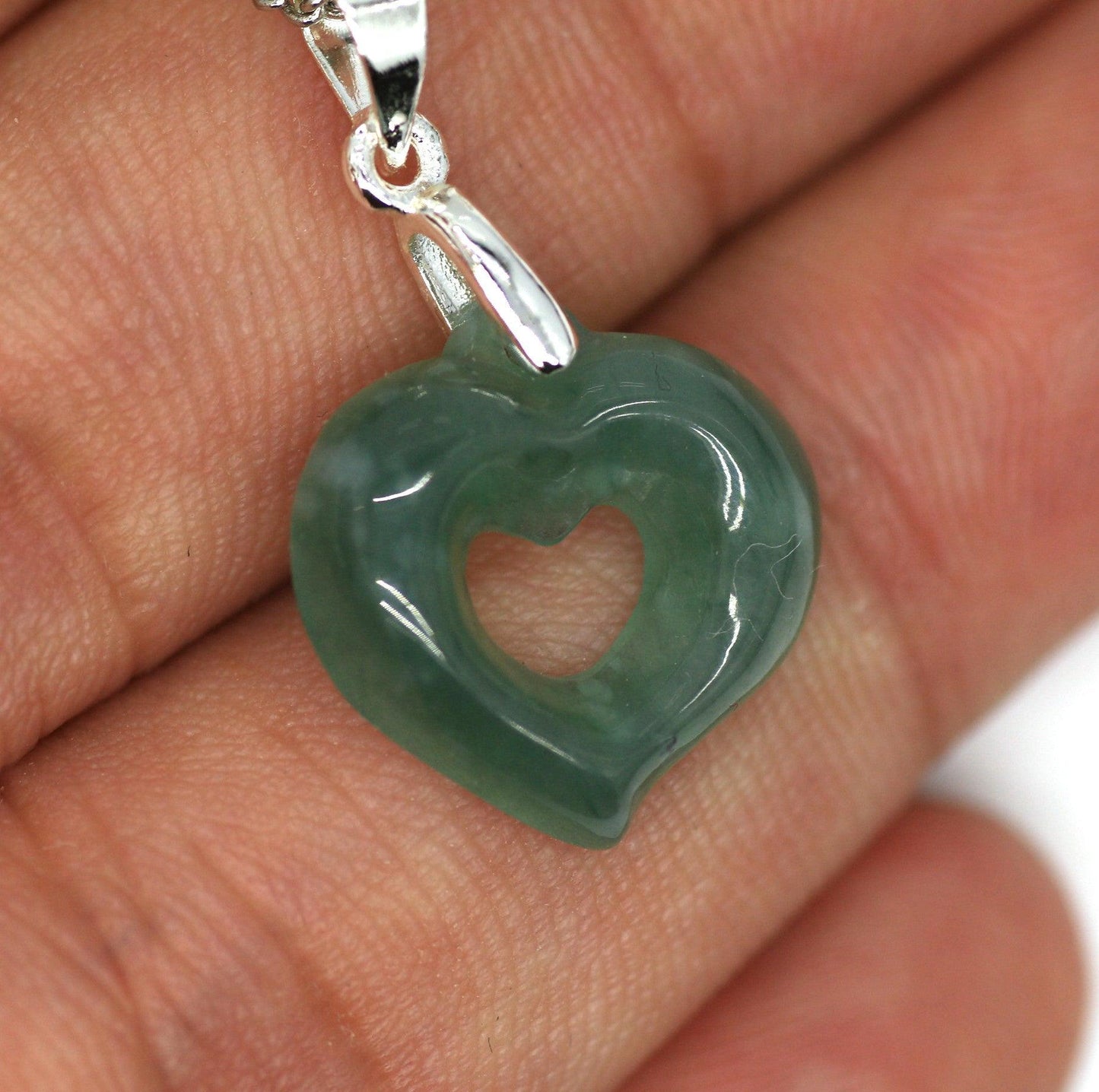 Type A Jadeite Jade Mini Heart Pendants - Jade-collector.com