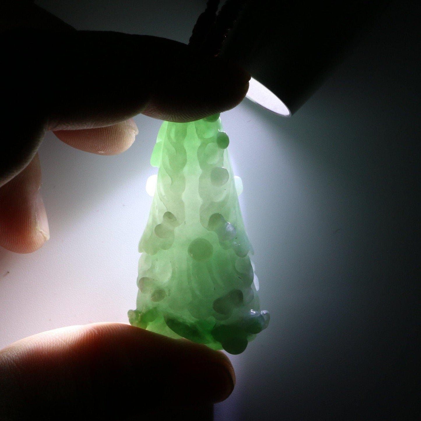 A Grade Jadeite Jade Pendants Vegetable Series 天然緬甸玉A貨翡翠白菜吊墜系列 VG0018 - Jade-collector.com