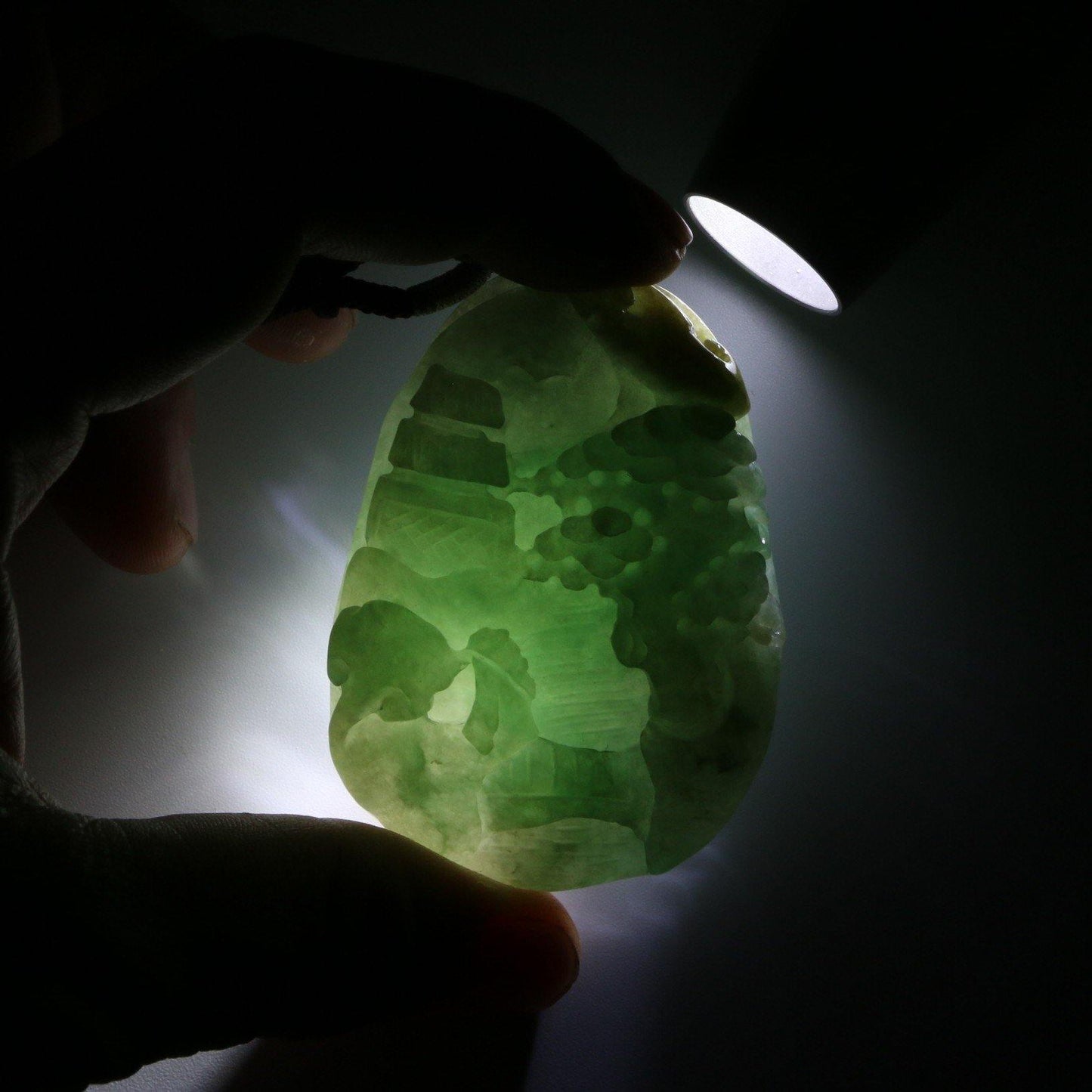 A Grade Jadeite Jade Pendants Landscape Series 天然緬甸玉A貨翡翠山水牌吊墜系列 LS0031 - Jade-collector.com