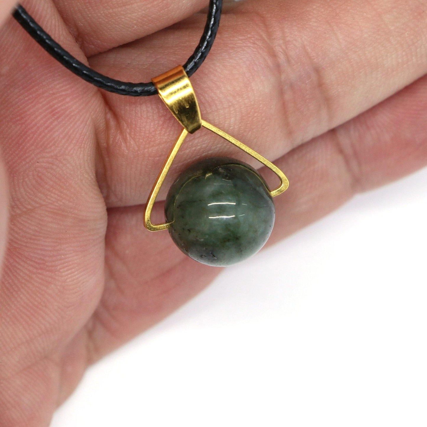 A Grade Jadeite Jade Pendants Ball Series 天然緬甸玉A貨寶珠吊墜系列 - Jade-collector.com