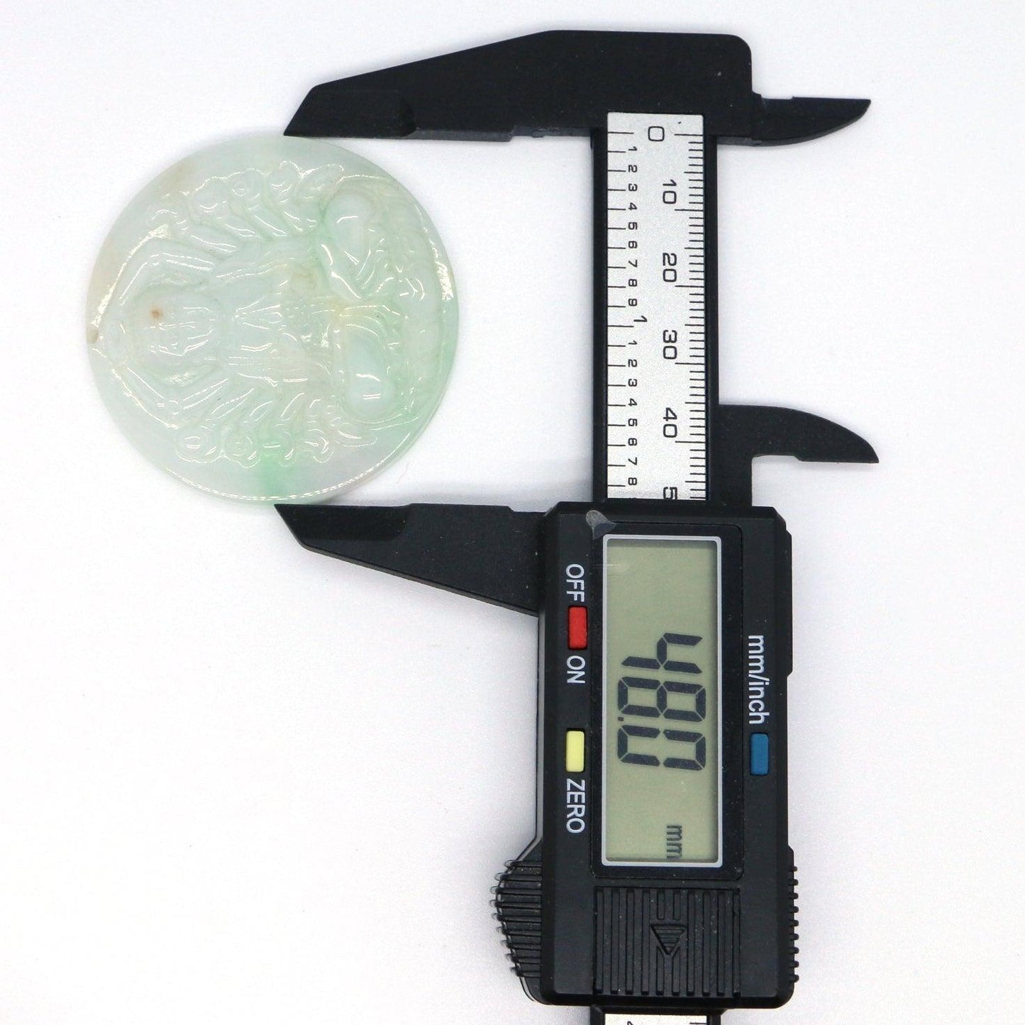 Type A Jadeite Jade Pendants Thousand Hand Avalokitesvara Guanyin Series - Jade-collector.com