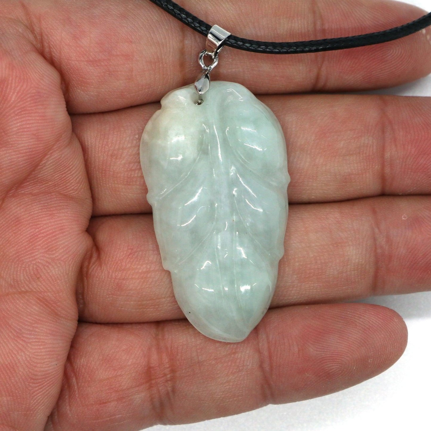 Type A Jadeite Jade Leaf Pendant Series (Fullfill USA only) B09K6CCNZ1 - Jade-collector.com