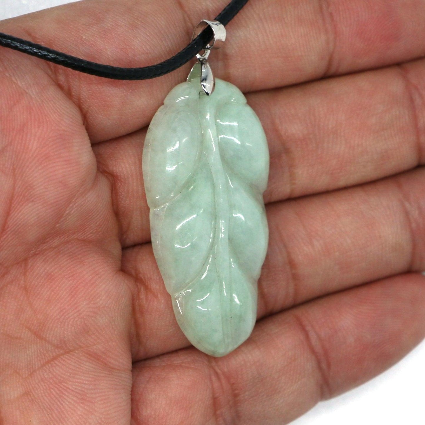 Type A Jadeite Jade Leaf Pendant Series (Fullfill USA only) B09K6DTQ3K - Jade-collector.com