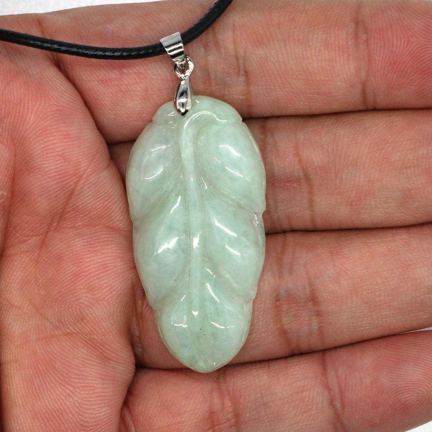 Type A Jadeite Jade Leaf Pendant Series (Fullfill USA only) B09K6DTQ3K - Jade-collector.com