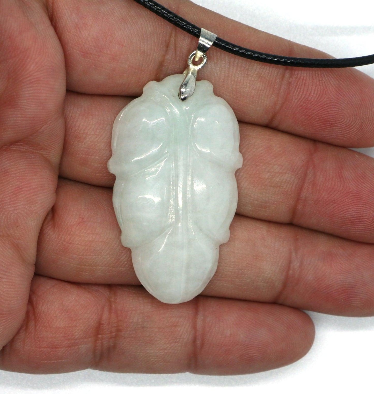 Type A Jadeite Jade Leaf Pendant Series (Fullfill USA only) B09K6D1MMT - Jade-collector.com