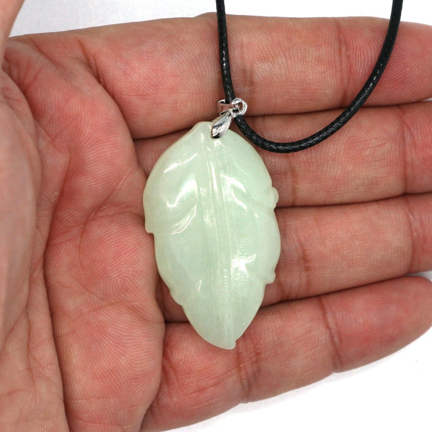 Type A Jadeite Jade Leaf Pendant Series (Fullfill USA only) B09K6DY48M - Jade-collector.com