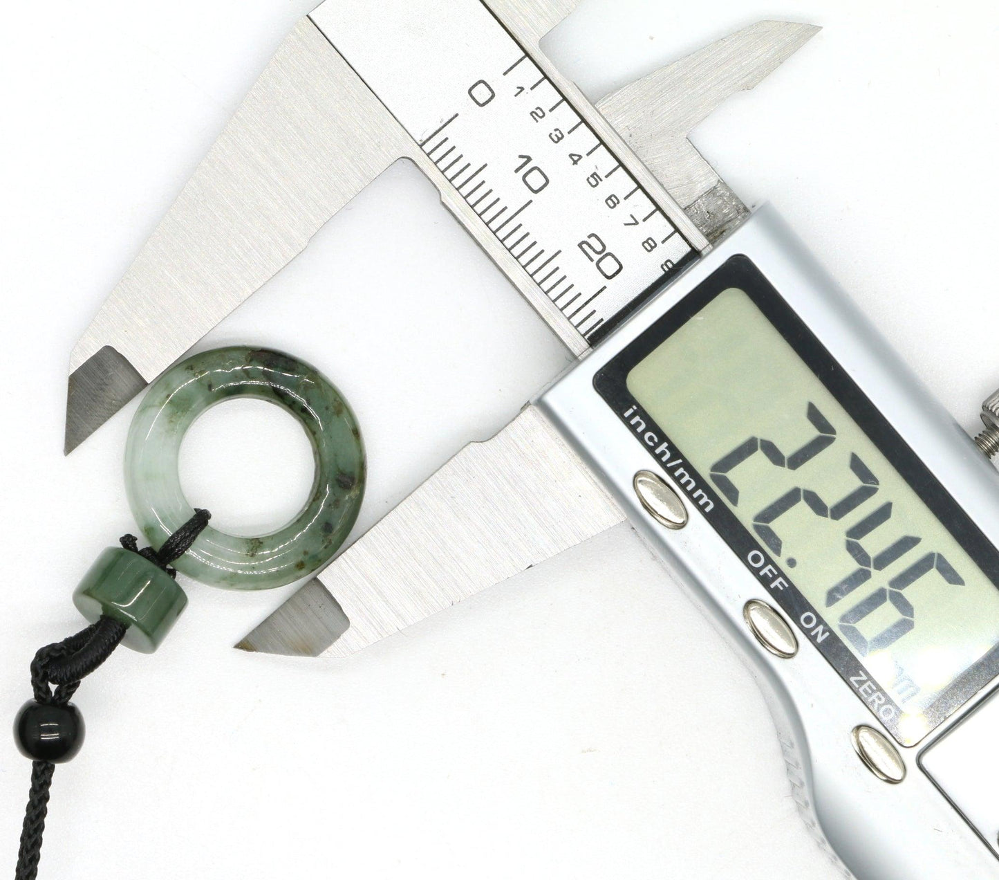 Type A Jadeite Jade Pendants Donut Series (Fullfill USA only) B0BNZ1FLRY - Jade-collector.com