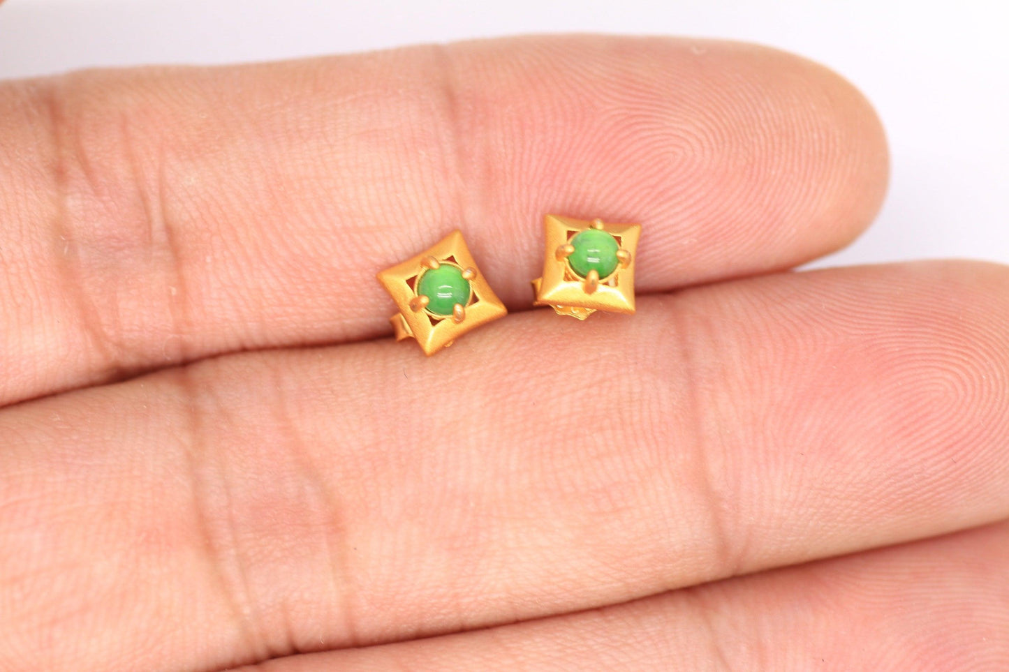 Type A Jadeite Jade Earrings s925 Silver Inlay RW-PG5F-V2C4 - Jade-collector.com