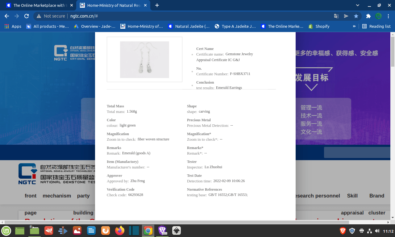 Type A Jadeite Jade Earrings - Jade-collector.com