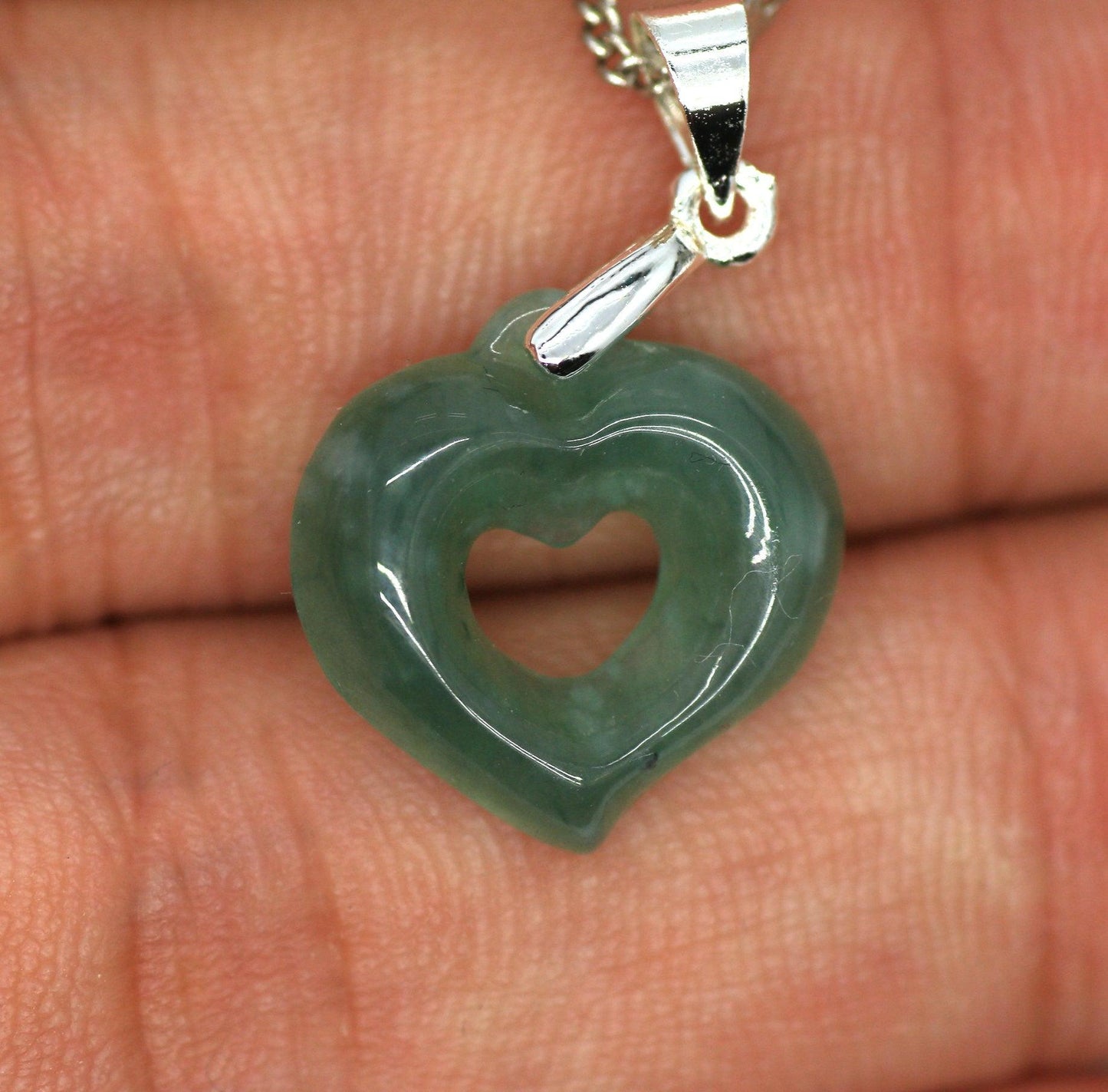 Type A Jadeite Jade Mini Heart Pendants - Jade-collector.com