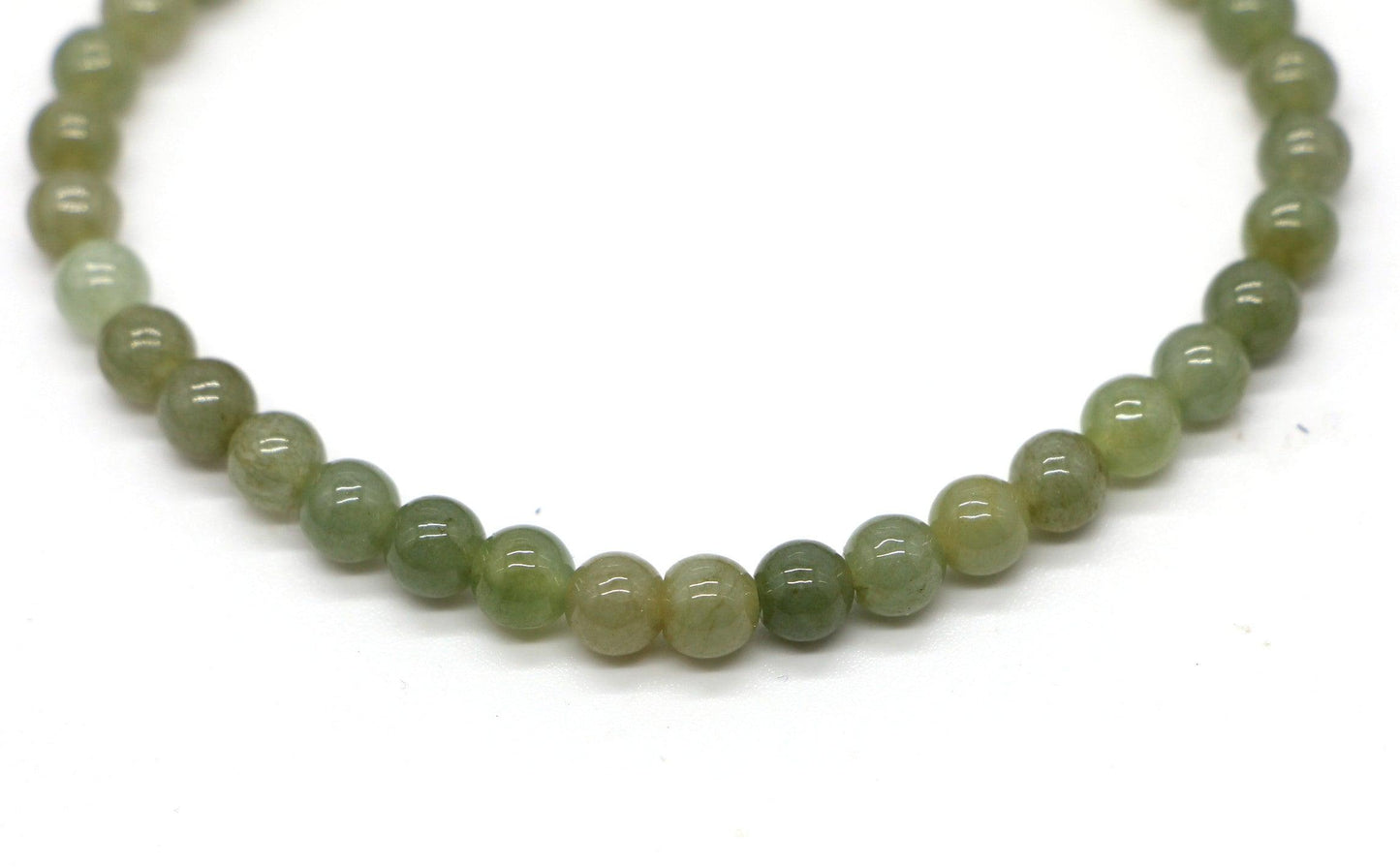 Type A Jadeite Jade Bracelet BR20008 - Jade-collector.com