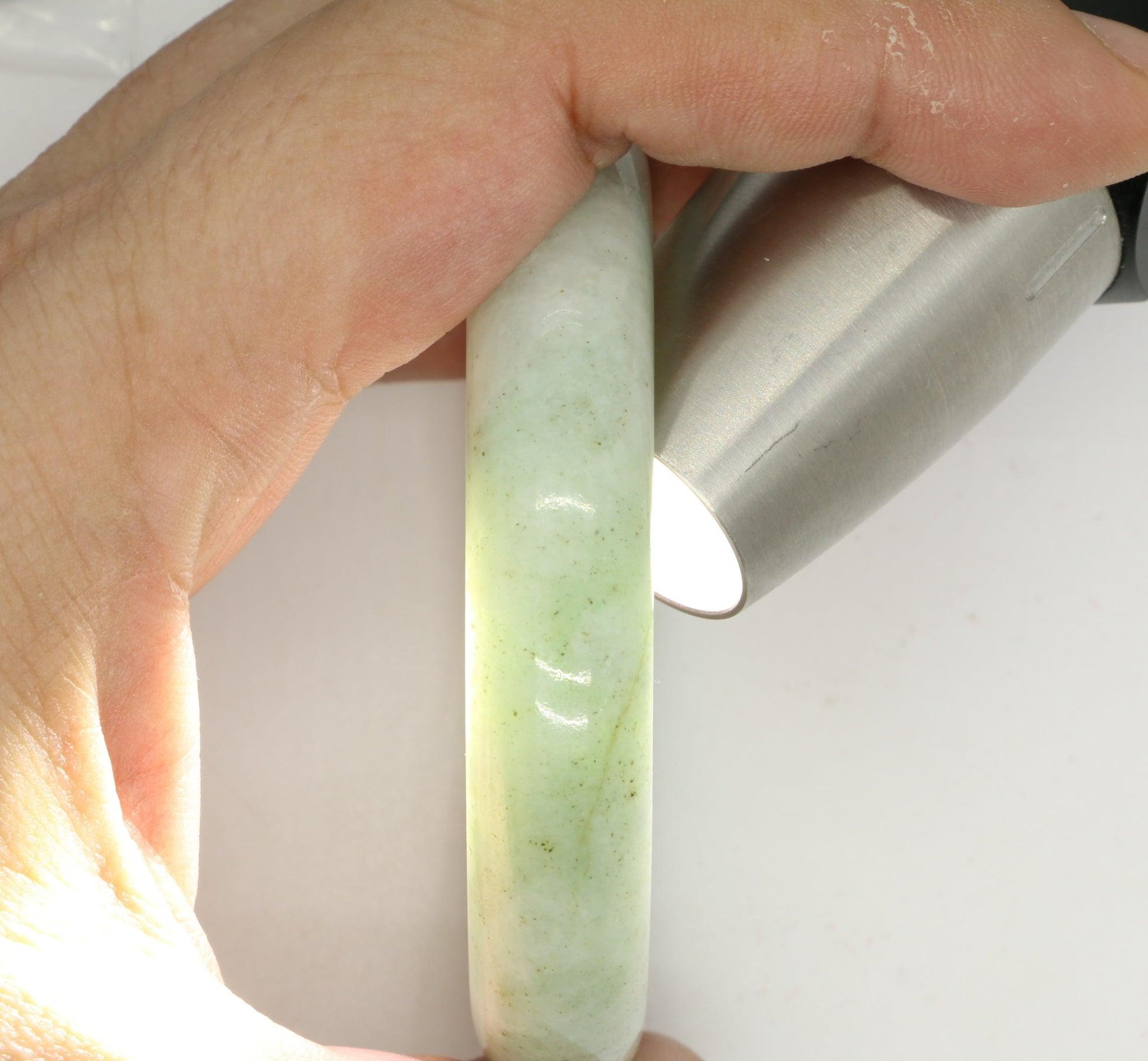 Type A Certified Jadeite Jade Bangle Size 56 -58mm B0BNDPN5ZR - Jade-collector.com